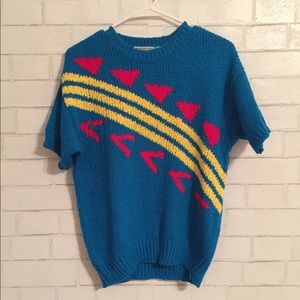 Super Cute Vintage Sweater Top